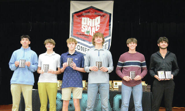 The 2023 Southern Buckeye Athletic/Academic Conference National Division First Team of boys golf all-stars pose with their awards. From the left, Evan Sieg (Williamsburg), Adam Middendorf (Williamsburg), Karson LaGrange (Williamsburg), Caleb Ninichuck (Felicity-Franklin), Parker Woolery (Clermont Northeastern), and Nick Mullen (Bethel-Tate). Photo by Wade Linville